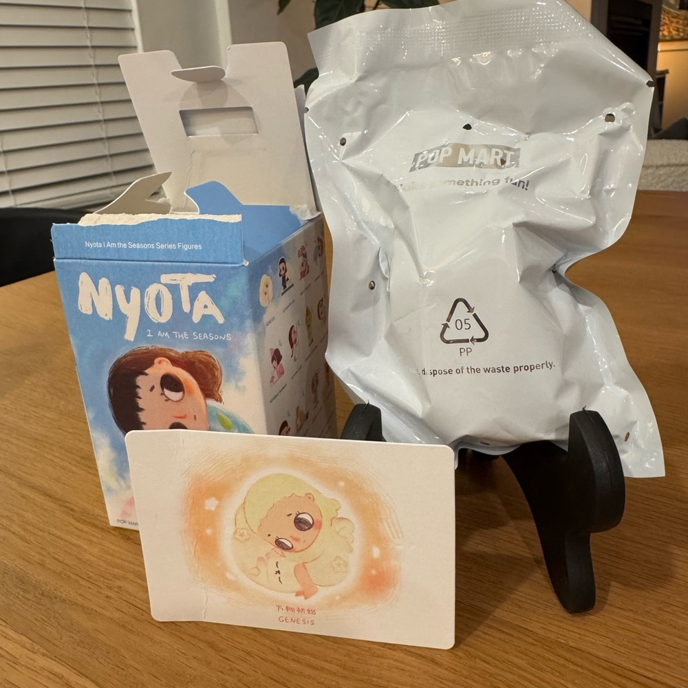 Pop Mart Nyota - I am the seasons - Genesis